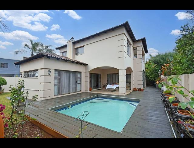 4 BEDROOM HOUSE FOR SALE IN KENSINGTON